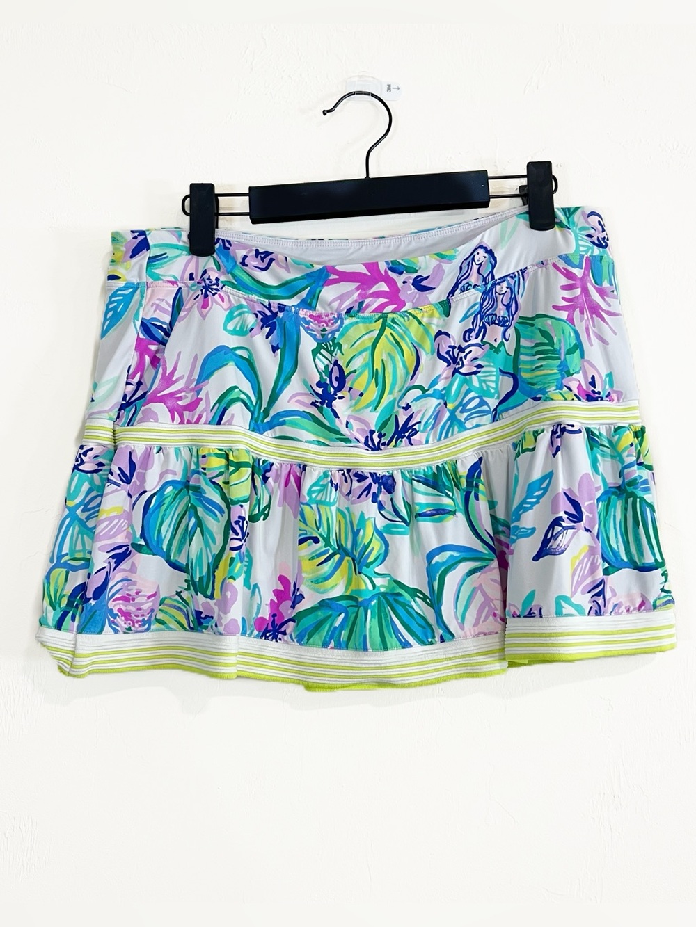 Lilly Pulitzer Luxletic Dara Tennis Skort Tropical Resort White Mermaid Large
